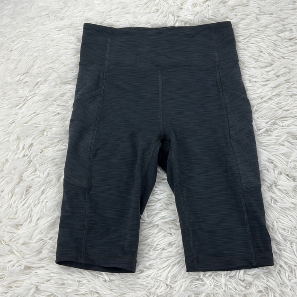 lululemon athletica Black Mid-Rise Bike Shorts